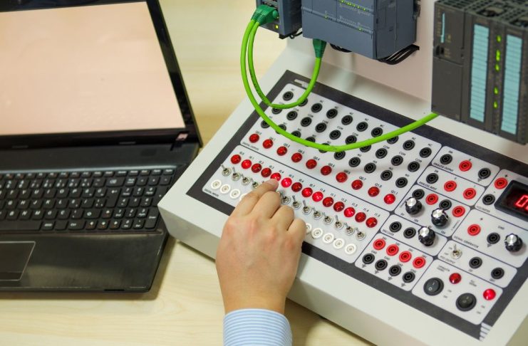 زبانهای برنامه نویسی plc